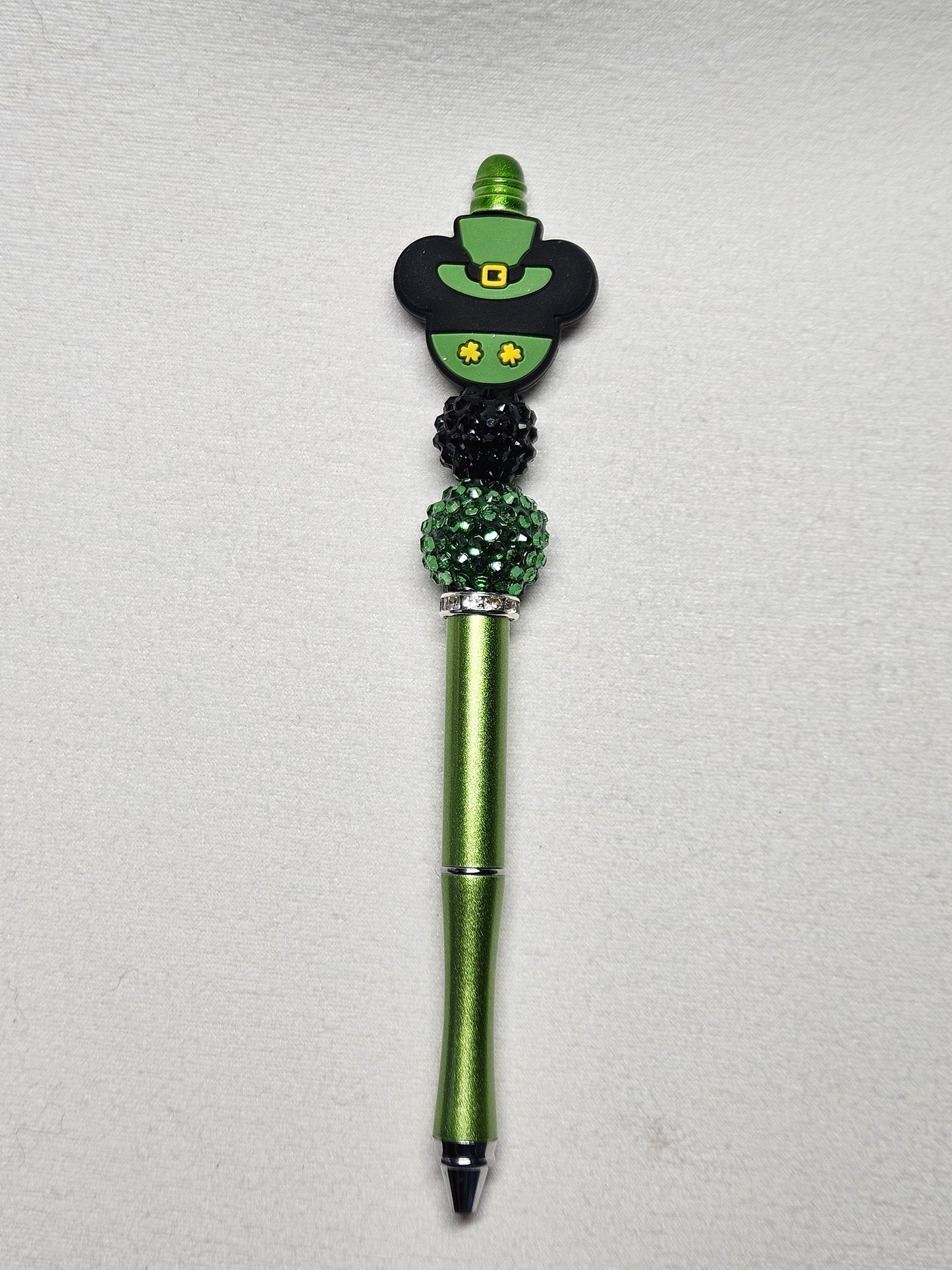 Beaded mickey st.patricks day metal pen