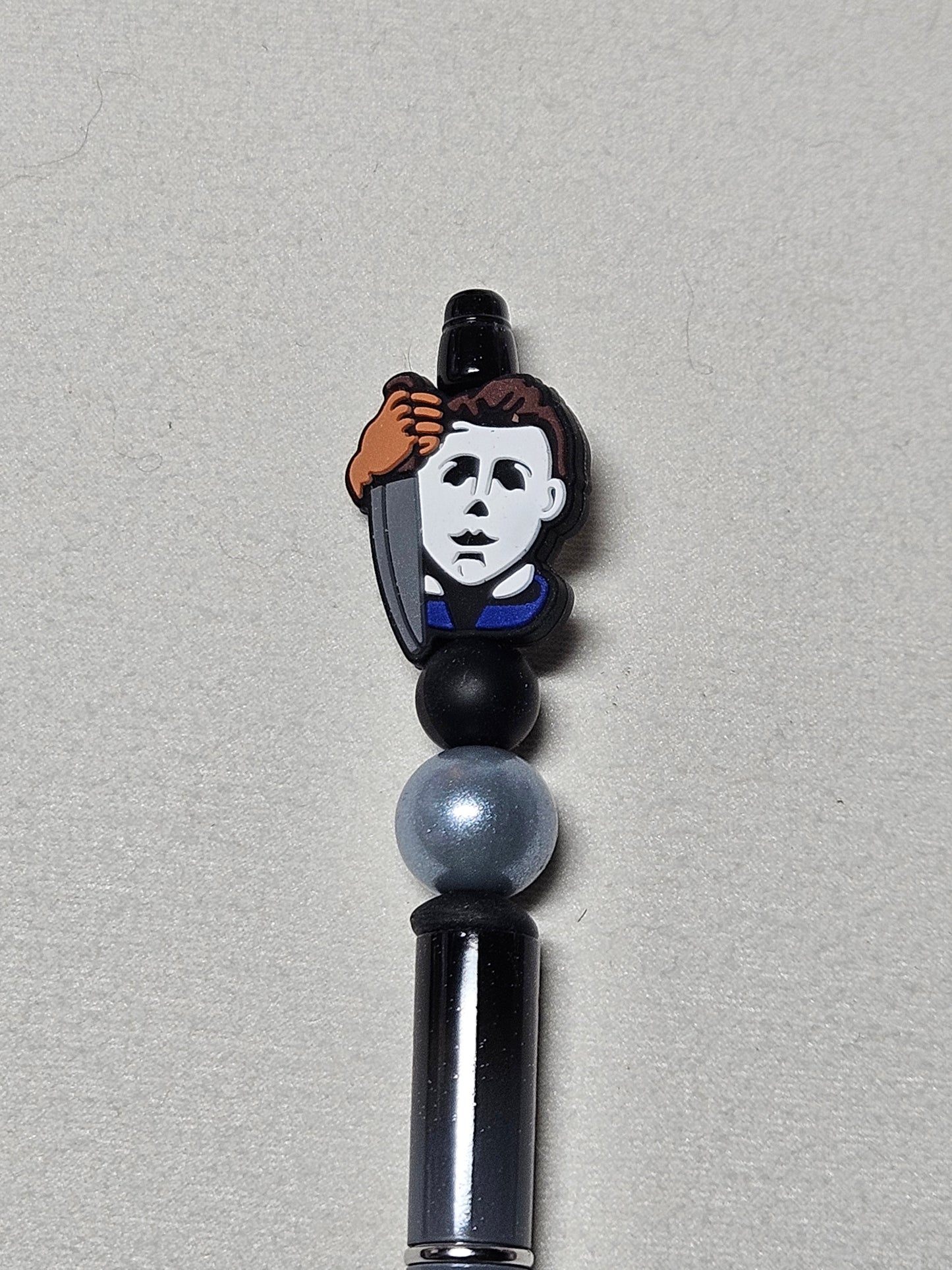 Beaded Michael Meyers black ombre plastic pen