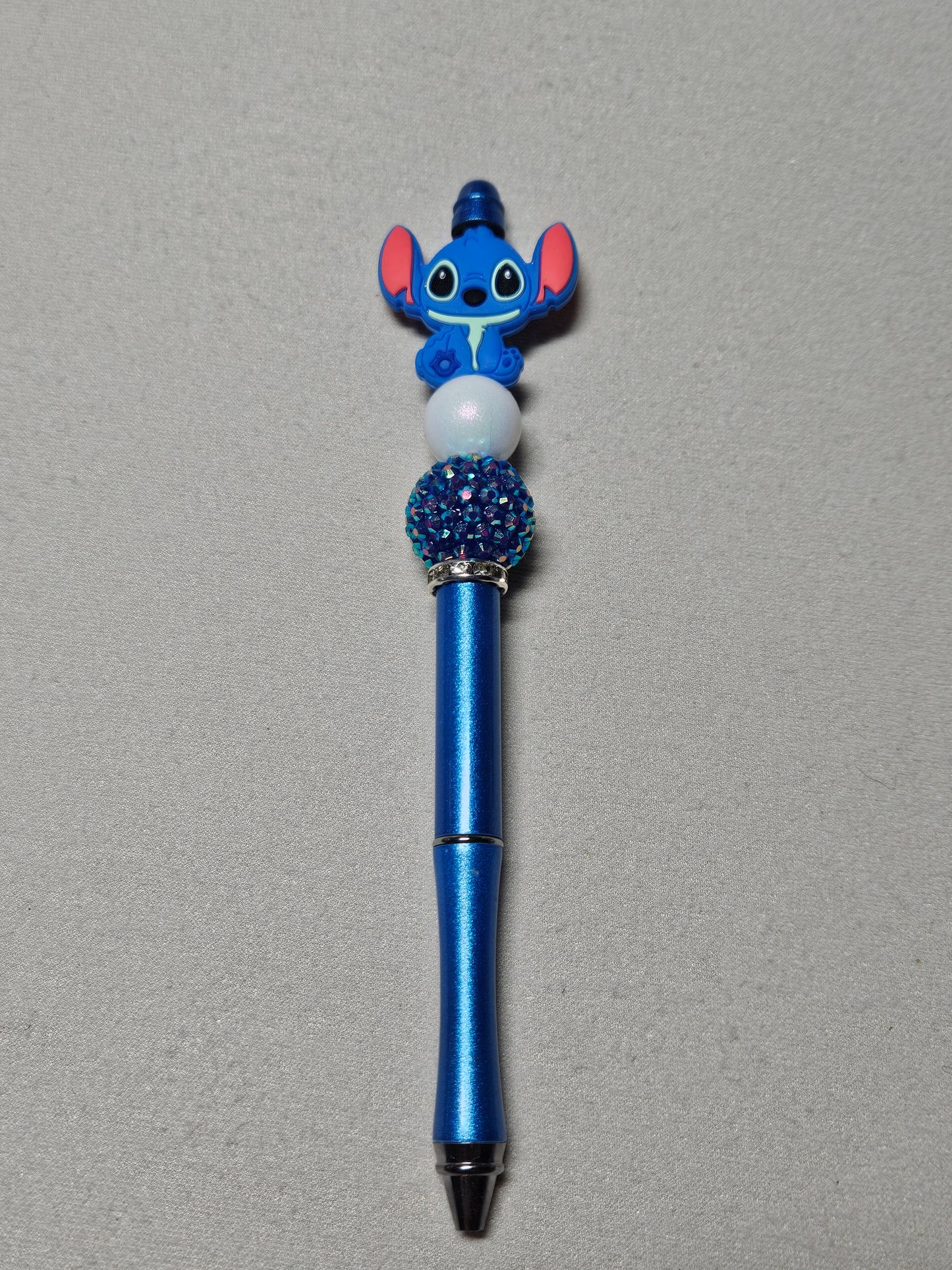 Beaded stitch blue metal pen