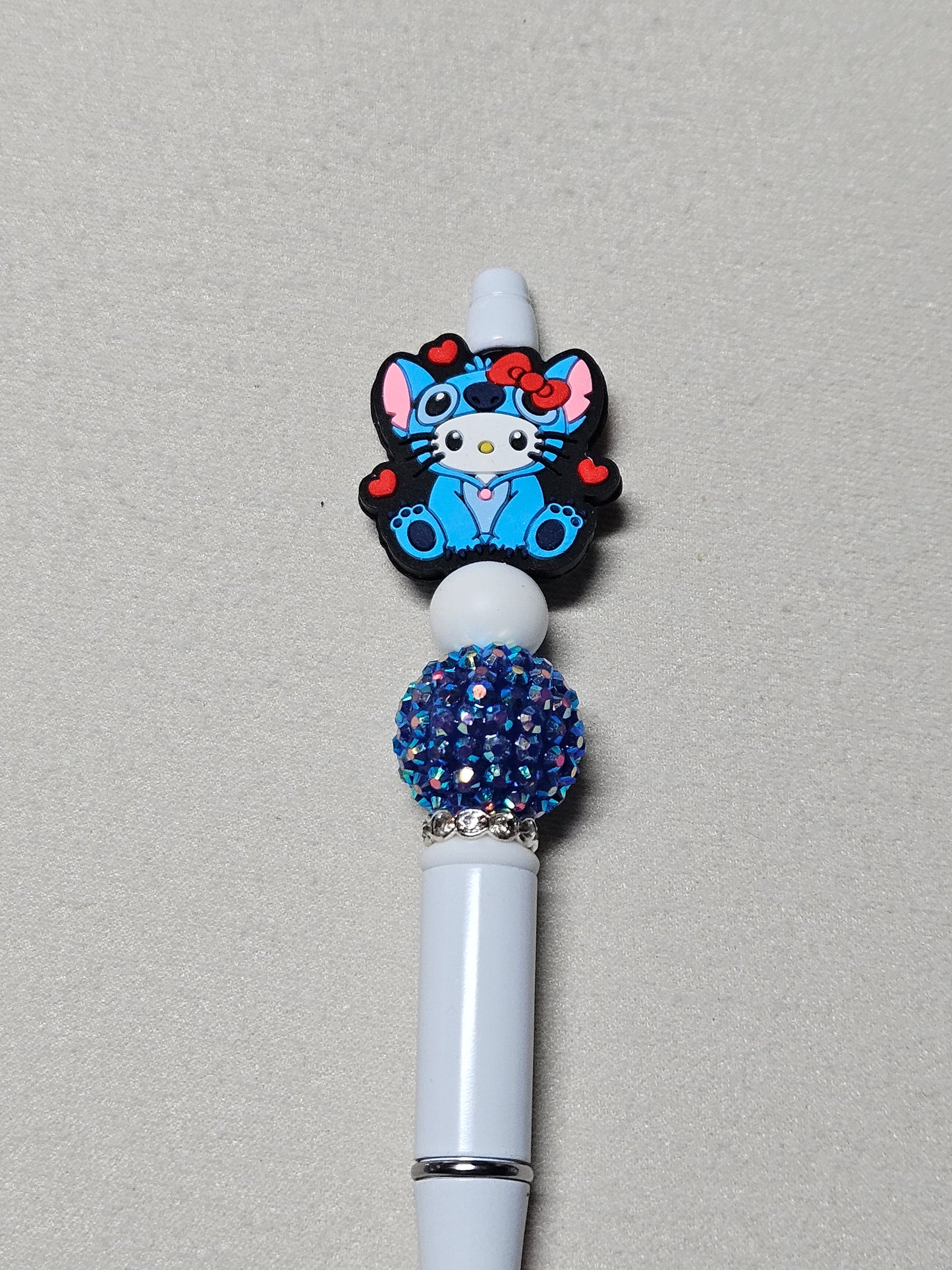 Beaded stitch HK with plastic pen