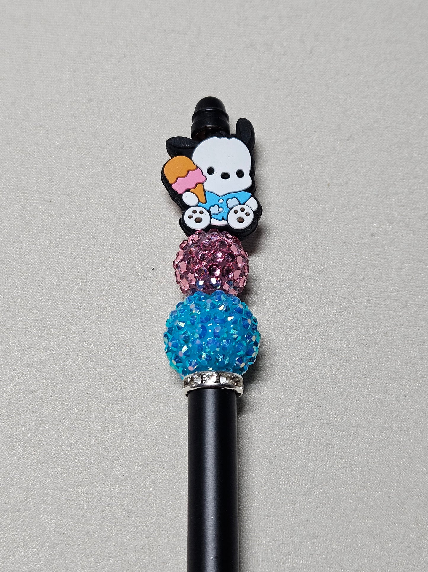 Beaded pochacco black metal pen